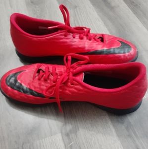 Womens Nike Hypervenom Red Black Soccer Shoes Striking